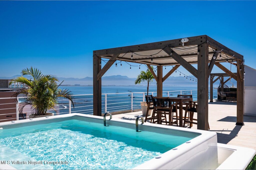 Condo in Ocean Singer For sale